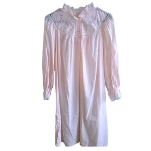 Barbizon Pink Floral Embroidered Ruffled Collar Nightgown Long Sleeve